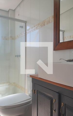Apartamento à venda com 82m², 2 quartos e 2 vagas Apartamento à venda com 82m², 2 quartos e 2 vagasBanheiro