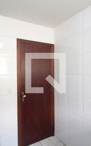 Apartamento à venda com 93m², 2 quartos e 2 vagasCozinha e Área de Serviço