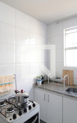 Apartamento à venda com 93m², 2 quartos e 2 vagasCozinha e Área de Serviço
