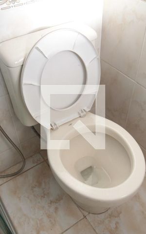 Apartamento à venda com 93m², 2 quartos e 2 vagasBanheiro Social