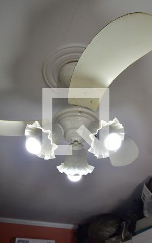Casa à venda com 290m², 3 quartos e 4 vagasQuarto 1 - Detalhe