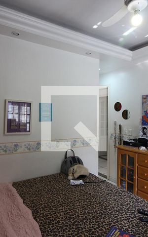 Casa à venda com 300m², 3 quartos e 6 vagasQuarto 2 - Suíte