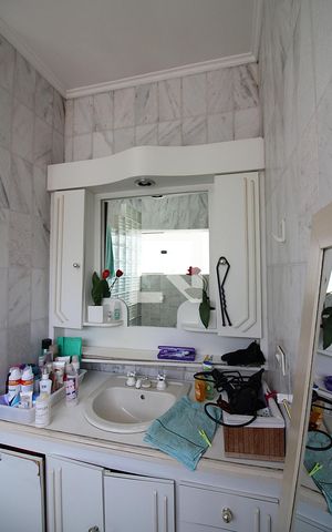 Casa à venda com 300m², 3 quartos e 6 vagasQuarto 2 - Suíte Banheiro