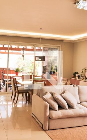 Casa de condomínio à venda com 170m², 3 quartos e 3 vagas Casa de condomínio à venda com 170m², 3 quartos e 3 vagasSala