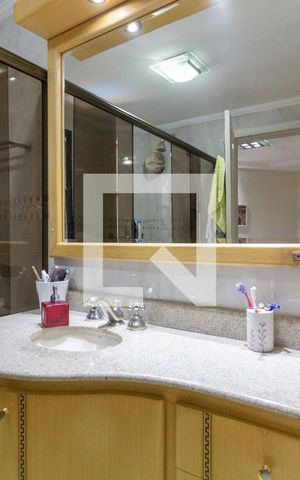 Apartamento à venda com 160m², 3 quartos e 3 vagasBanheiro da Suíte