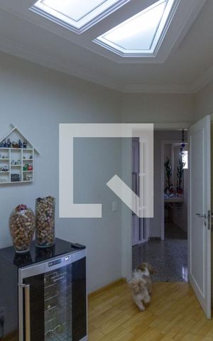 Apartamento à venda com 160m², 3 quartos e 3 vagasHall Quartos