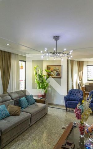 Apartamento à venda com 160m², 3 quartos e 3 vagasSala