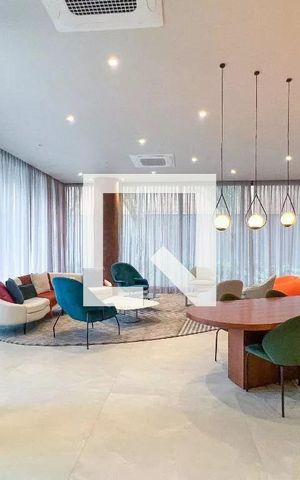Studio para alugar com 29m², 1 quarto e sem vaga Studio para alugar com 29m², 1 quarto e sem vagaÁrea comum - Salão de festas