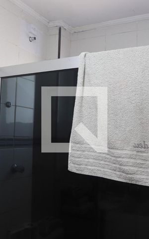 Apartamento à venda com 144m², 3 quartos e 2 vagasBanheiro da Suíte 2