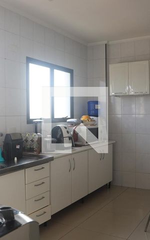 Apartamento à venda com 144m², 3 quartos e 2 vagasCozinha