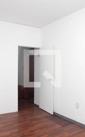 Casa à venda com 350m², 3 quartos e 1 vagaQuarto 2