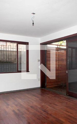 Casa à venda com 350m², 3 quartos e 1 vagaSala 3