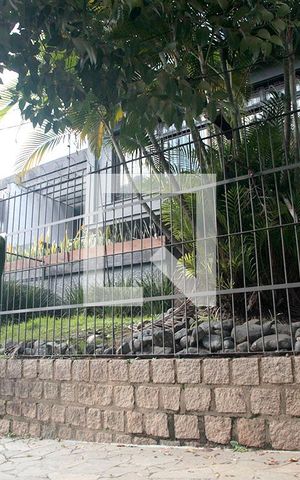 Casa à venda com 350m², 3 quartos e 1 vagaFachada