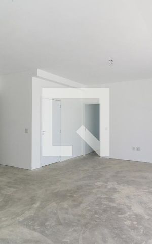 Apartamento à venda com 196m², 3 quartos e 3 vagas Apartamento à venda com 196m², 3 quartos e 3 vagasSala