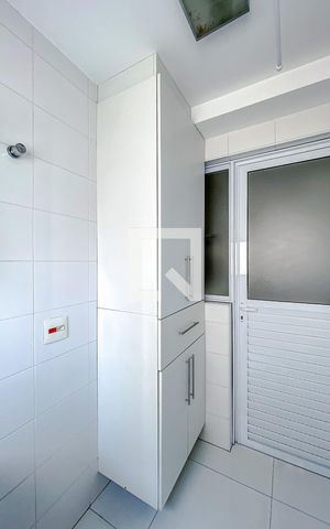 Apartamento à venda com 74m², 2 quartos e 2 vagasÁrea de Serviço