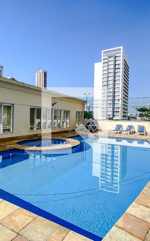 Apartamento à venda com 74m², 2 quartos e 2 vagasÁrea comum - Piscina