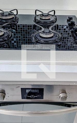 Apartamento à venda com 74m², 2 quartos e 2 vagasCozinha