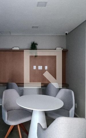 Apartamento para alugar com 42m², 2 quartos e 1 vaga Apartamento para alugar com 42m², 2 quartos e 1 vagaÁrea Comum