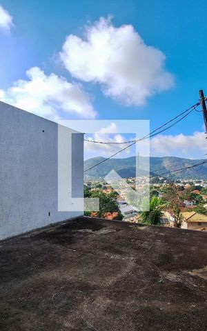 Casa de condomínio à venda com 350m², 3 quartos e 3 vagas Casa de condomínio à venda com 350m², 3 quartos e 3 vagasVaranda da Sala