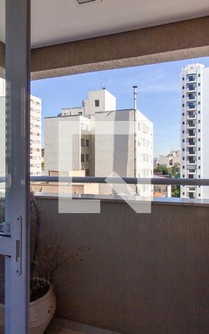 Apartamento à venda com 88m², 3 quartos e 2 vagas Apartamento à venda com 88m², 3 quartos e 2 vagasVaranda