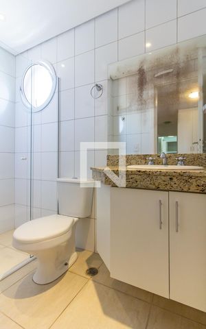 Apartamento à venda com 88m², 3 quartos e 2 vagas Apartamento à venda com 88m², 3 quartos e 2 vagasBanheiro da Suíte 1