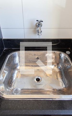 Apartamento para alugar com 47m², 2 quartos e 1 vaga Apartamento para alugar com 47m², 2 quartos e 1 vagaCozinha e Área de Serviço