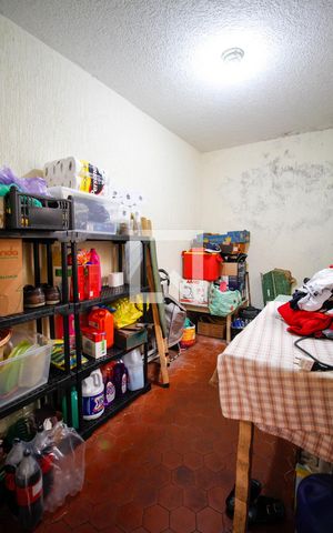 Casa à venda com 142m², 3 quartos e 2 vagas Casa à venda com 142m², 3 quartos e 2 vagasQuarto de Serviço
