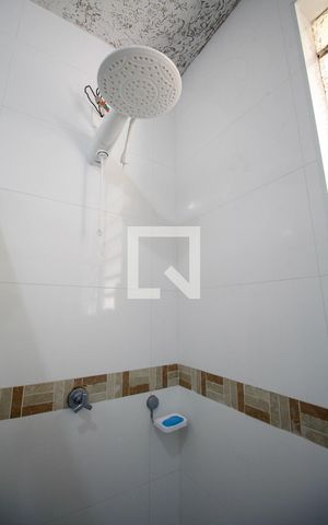 Casa à venda com 142m², 3 quartos e 2 vagas Casa à venda com 142m², 3 quartos e 2 vagasBanheiro