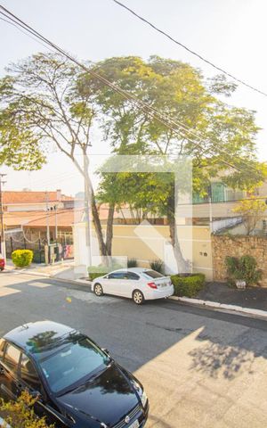 Casa à venda com 225m², 4 quartos e 4 vagas Casa à venda com 225m², 4 quartos e 4 vagasVista da Varanda