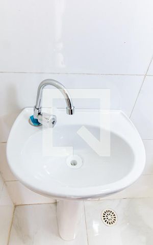 Casa de condomínio à venda com 74m², 2 quartos e 2 vagas Casa de condomínio à venda com 74m², 2 quartos e 2 vagasBanheiro da Suíte 2