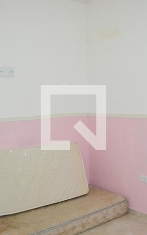 Casa à venda com 166m², 3 quartos e 3 vagas Casa à venda com 166m², 3 quartos e 3 vagasQuarto 2