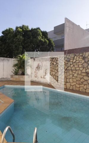 Casa para alugar com 450m², 4 quartos e 4 vagasPiscina