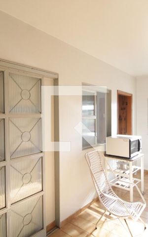 Casa para alugar com 450m², 4 quartos e 4 vagasCozinha