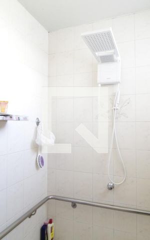 Casa para alugar com 450m², 4 quartos e 4 vagasBanheiro do Quarto 3