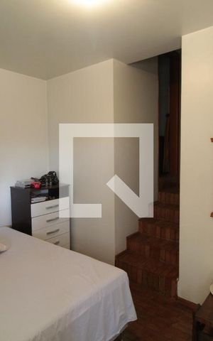 Casa para alugar com 450m², 4 quartos e 4 vagasQuarto 4 - Suíte