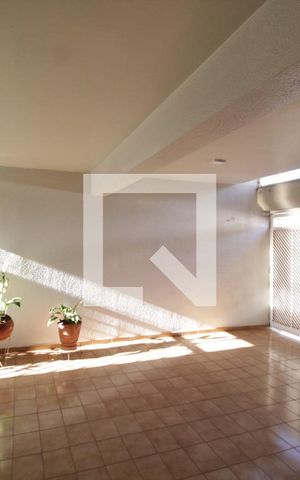 Casa para alugar com 450m², 4 quartos e 4 vagasGaragem