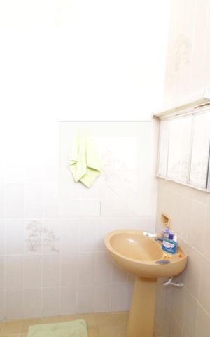 Casa para alugar com 450m², 4 quartos e 4 vagasBanheiro do Quarto 2