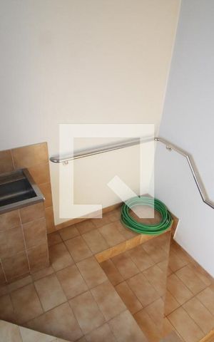 Casa para alugar com 450m², 4 quartos e 4 vagasÁrea de Serviço