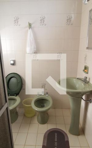 Casa para alugar com 450m², 4 quartos e 4 vagasBanheiro do Quarto 4