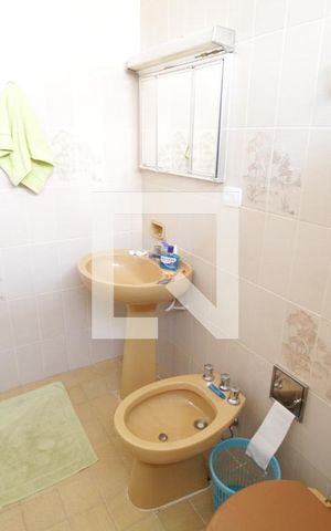 Casa para alugar com 450m², 4 quartos e 4 vagasBanheiro do Quarto 2