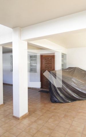 Casa para alugar com 450m², 4 quartos e 4 vagasGaragem