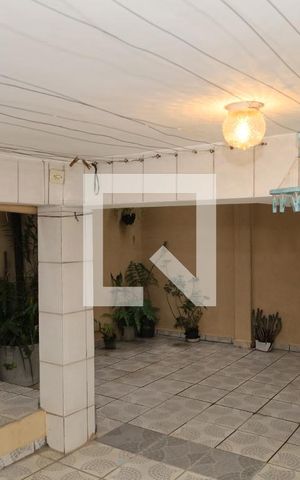 Casa à venda com 144m², 3 quartos e 2 vagasÁrea de Serviço