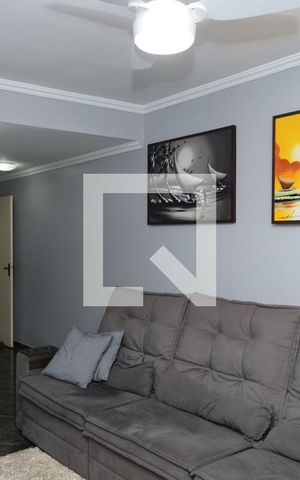 Casa à venda com 144m², 3 quartos e 2 vagasSala