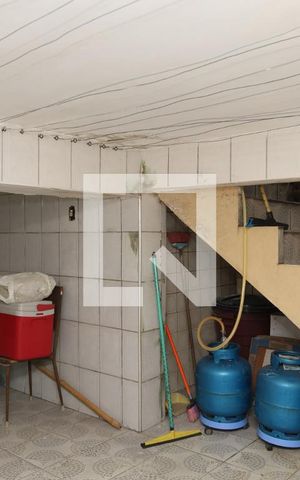 Casa à venda com 144m², 3 quartos e 2 vagasÁrea de Serviço