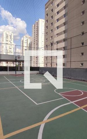 Apartamento para alugar com 100m², 2 quartos e 2 vagas Apartamento para alugar com 100m², 2 quartos e 2 vagasQuadra