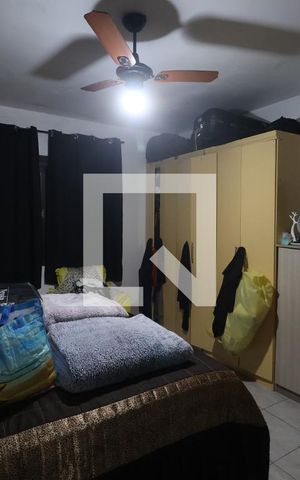 Casa à venda com 150m², 4 quartos e 2 vagasSuíte