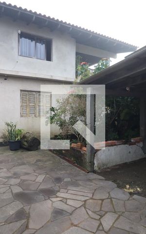 Casa à venda com 150m², 4 quartos e 2 vagasÁrea externa