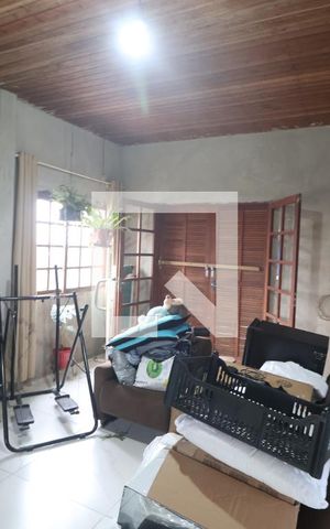 Casa à venda com 150m², 4 quartos e 2 vagasSala 2