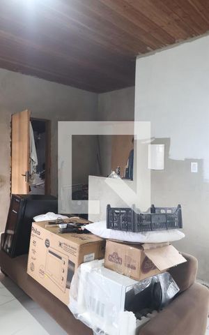 Casa à venda com 150m², 4 quartos e 2 vagasSala 2