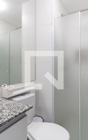 Apartamento à venda com 55m², 2 quartos e 1 vaga Apartamento à venda com 55m², 2 quartos e 1 vagaBanheiro da Suíte